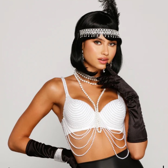 Short Bob With Bangs Wig WINDSOR - Picture 2 of 5